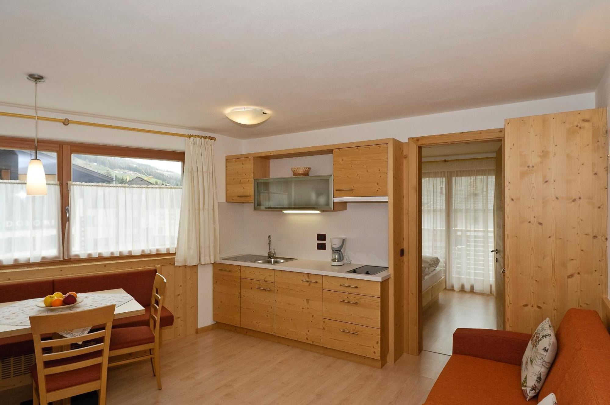 Residence Ciasa Mirasas Бадия Номер фото